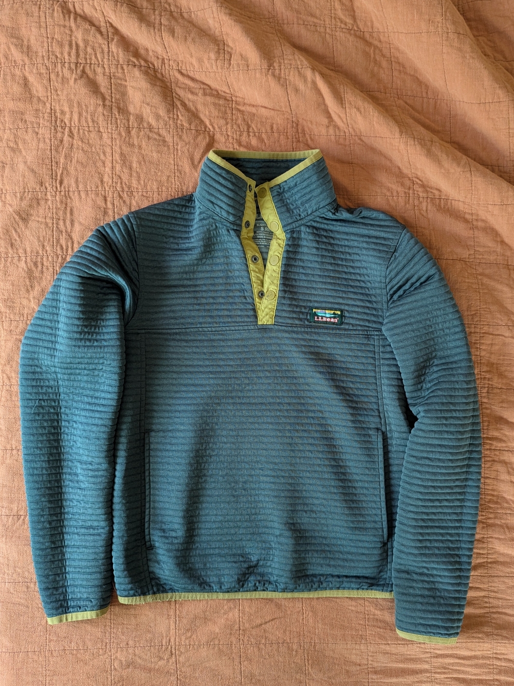 L.L. Bean Men’s Teal Quilted Pullover Sweater with Lime Trim